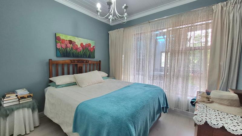 4 Bedroom Property for Sale in Hartenbos Heuwels Western Cape